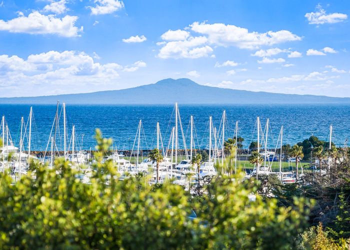  at 21 Laguna Place, Matakatia Bay, Rodney, Auckland