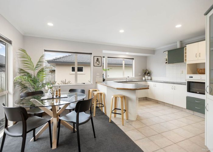  at 39  Sandhurst Drive, Papamoa Beach, Tauranga, Bay Of Plenty