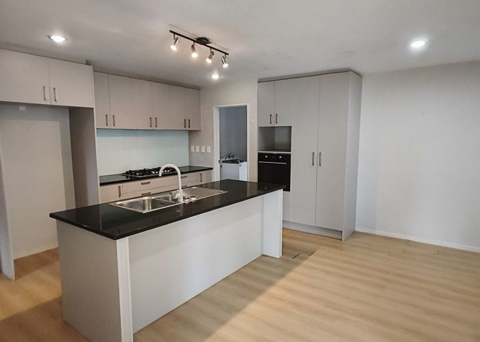  at 68 Bahari Dr, Ranui, Waitakere City, Auckland