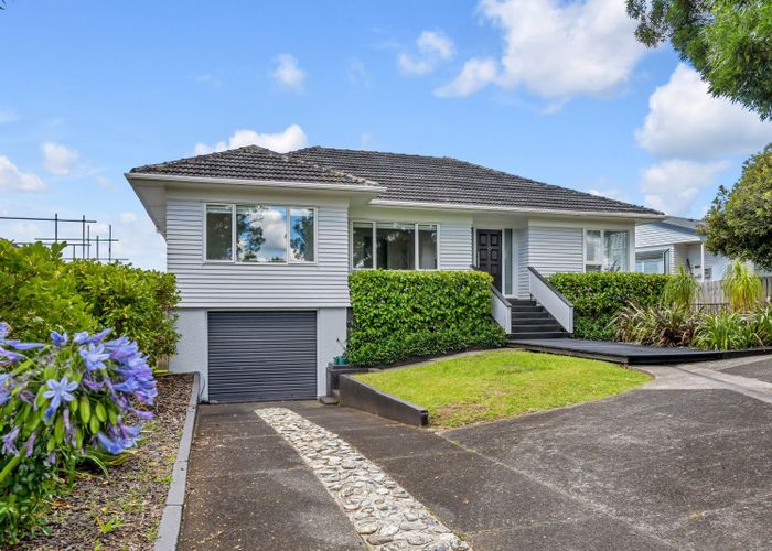  at 35 Ridge Road, Howick, Auckland
