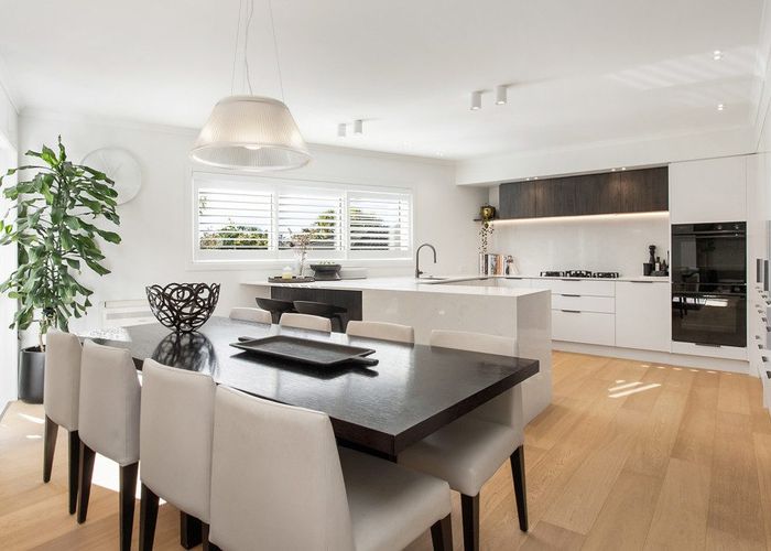  at 10 Finnsarby Place, Sumner, Christchurch City, Canterbury