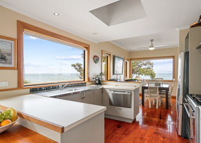  at 372-374 Thames Coast Road, Thornton Bay, Thames-Coromandel, Waikato