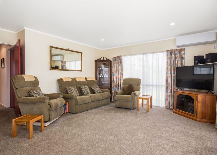  at 2C James Street, Plimmerton, Porirua