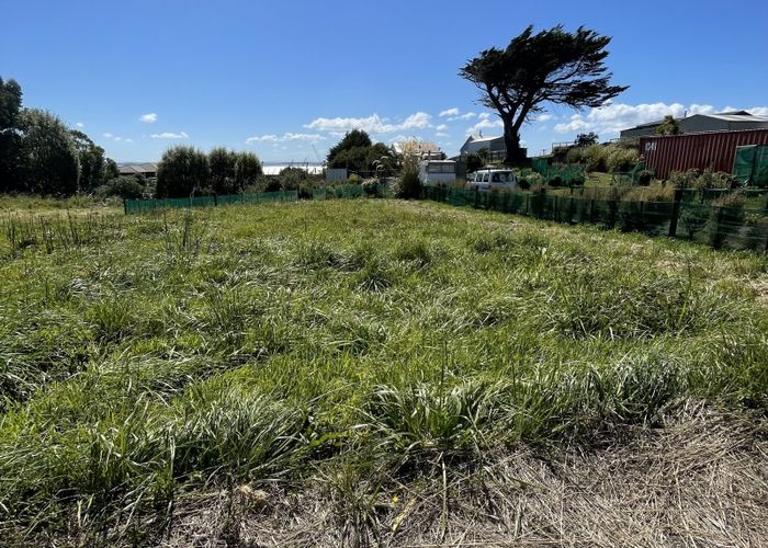  at 211 Bann Street, Bluff