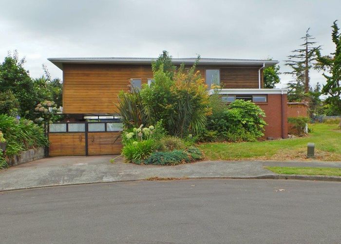  at 7 Dee Street, Levin, Levin