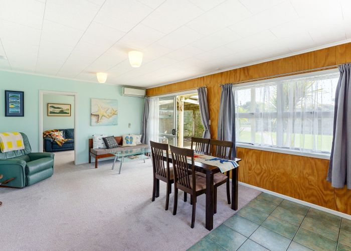  at 19 Karaka Street, Otaki Beach, Kapiti Coast, Wellington