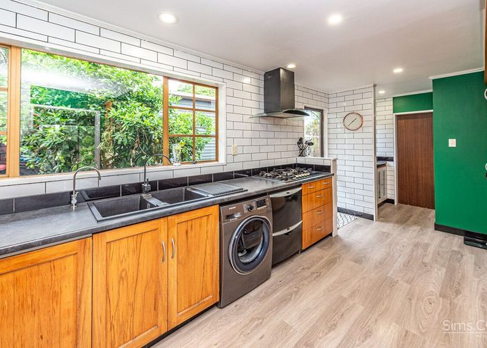  at 1A Brassey Road, Saint Johns Hill, Whanganui, Manawatu / Whanganui