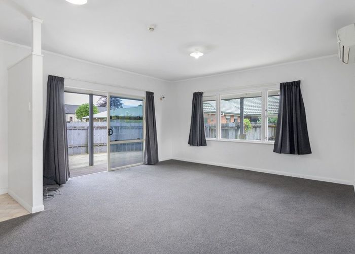  at 1 James Street, Hamilton East, Hamilton