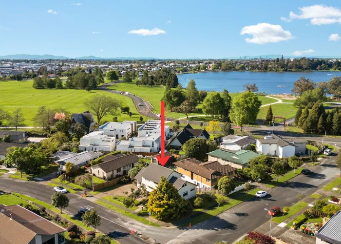  at 83 Gilbass Avenue, Hamilton Lake, Hamilton, Waikato