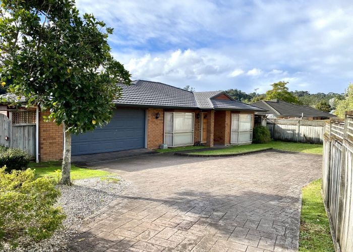  at 14 Darimouth Place, Albany, North Shore City, Auckland