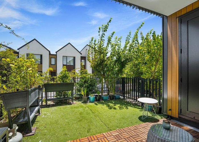  at 9/117 Buckley Avenue, Hobsonville, Waitakere City, Auckland