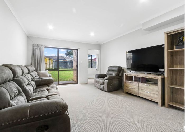 at 65 Naylors Drive, Mangere, Auckland