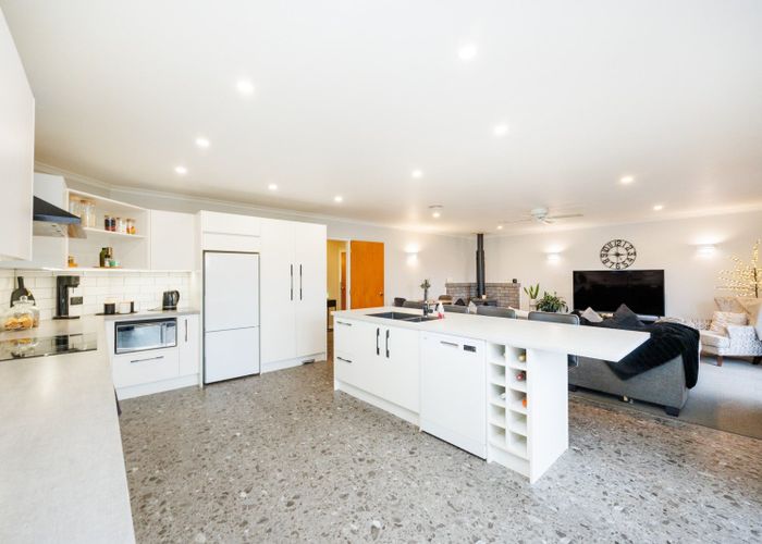  at 294 Polson Hill Drive, Aokautere, Palmerston North, Manawatu / Whanganui