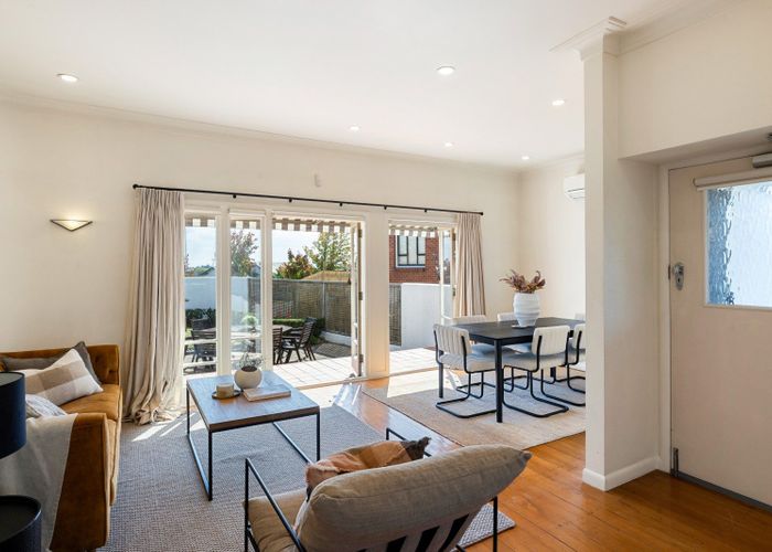  at 39 Marama Street, Hamilton Lake, Hamilton, Waikato