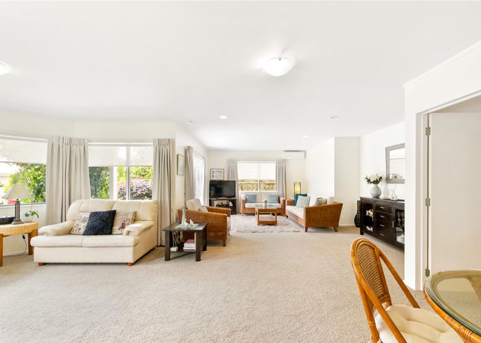  at 299B Glengarry Road, Glen Eden, Auckland