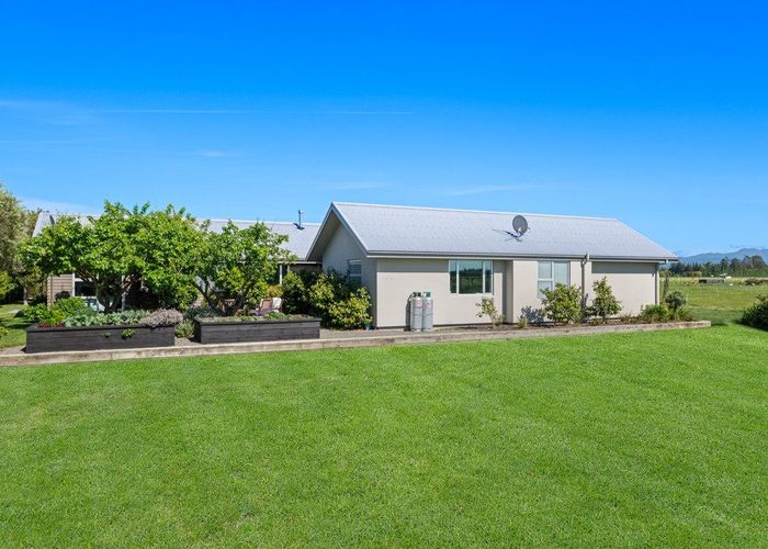  at 159 Dry Hills Lane, Riverlands, Blenheim, Marlborough