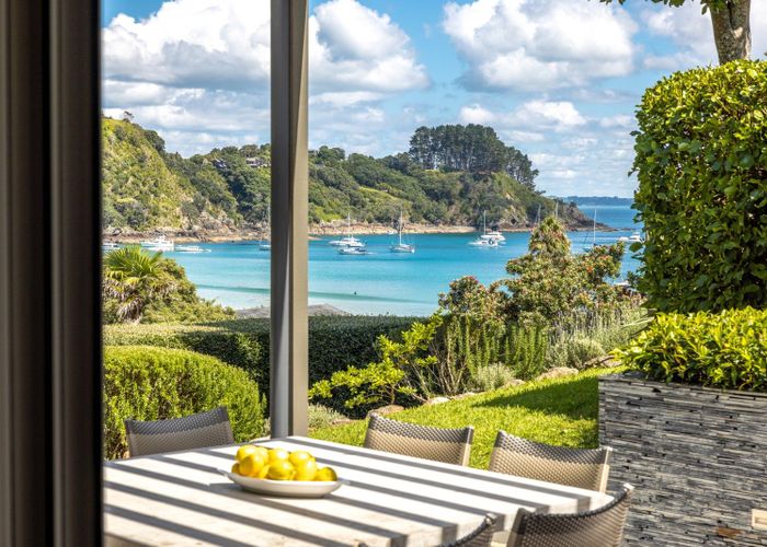  at 2 Hill Road, Palm Beach, Waiheke Island