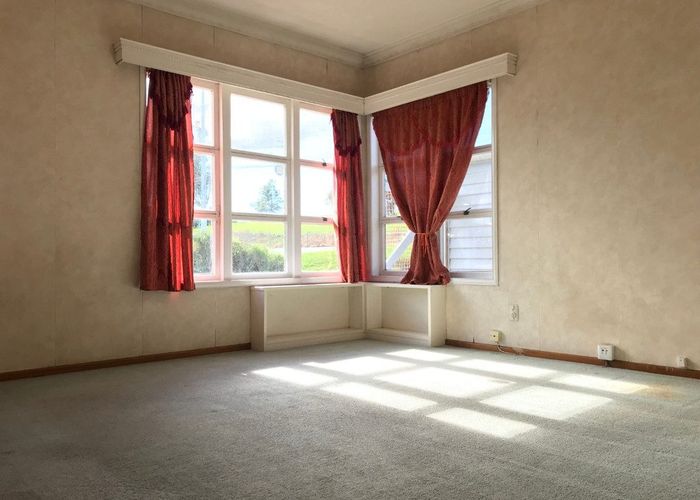  at 28 Archibald Road, Kelston, Auckland