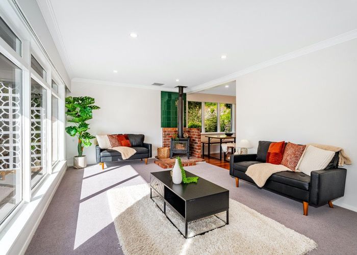  at 564 Main Road North, Timberlea, Upper Hutt, Wellington