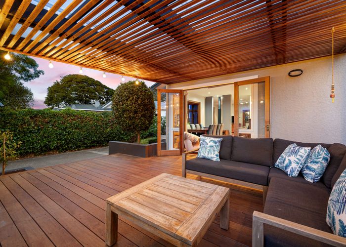  at 19 Birdwood Avenue, Beckenham, Christchurch City, Canterbury