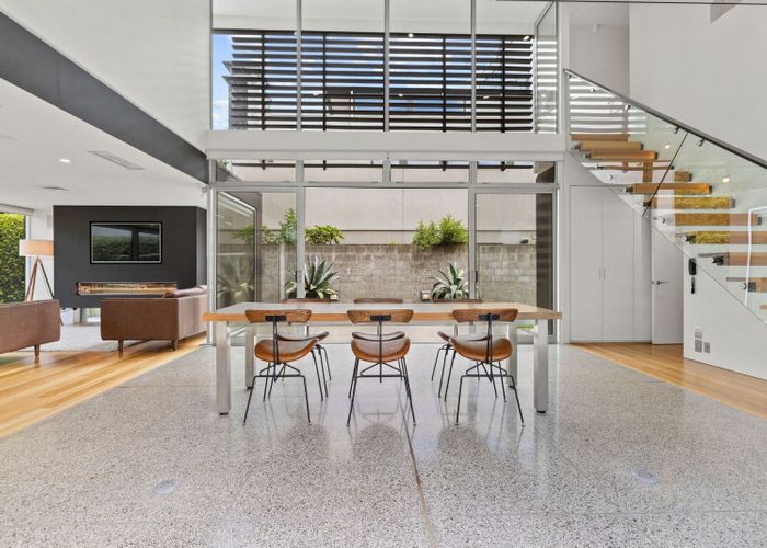  at 3 Millbank Lane, Merivale, Christchurch City, Canterbury