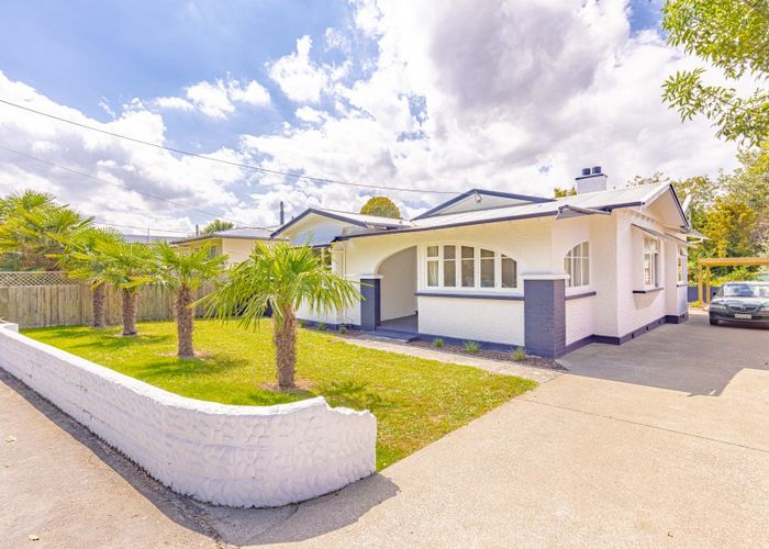  at 121 Anzac Parade, Whanganui East, Whanganui