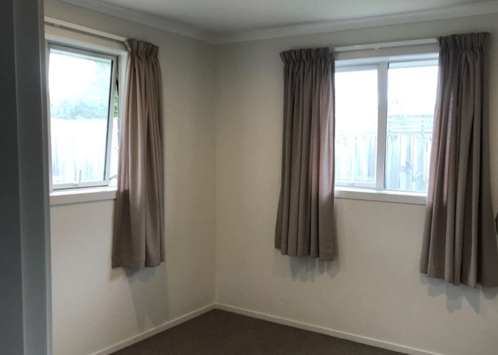  at 1/180 Burns Street, Leamington, Cambridge