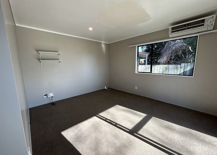 at 17A Oakmont Place, Wattle Downs, Manukau City, Auckland