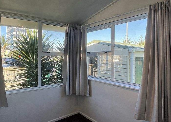  at 1/5 Aranui Rd, Mount Wellington, Auckland City, Auckland