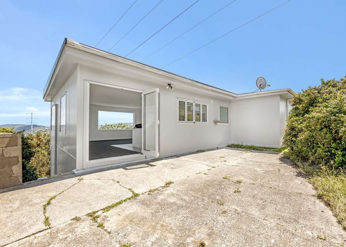  at 109 Black Rock Road, Newlands, Wellington