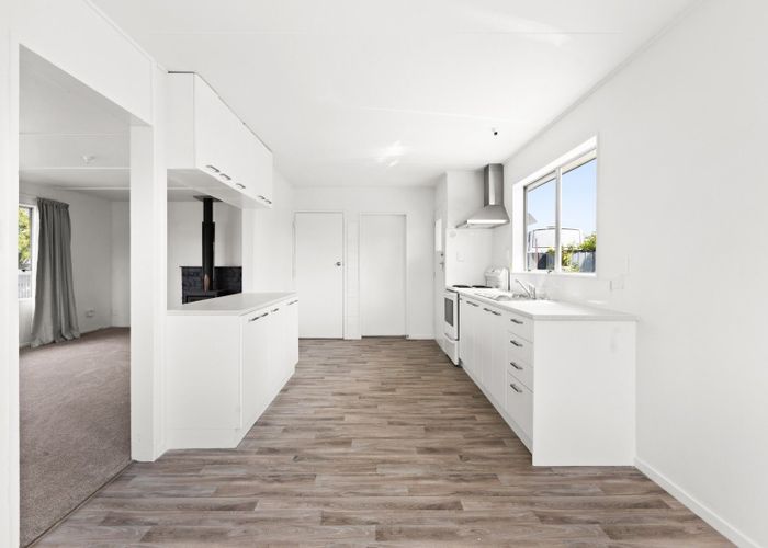  at 8 Cortes Crescent, Flaxmere, Hastings