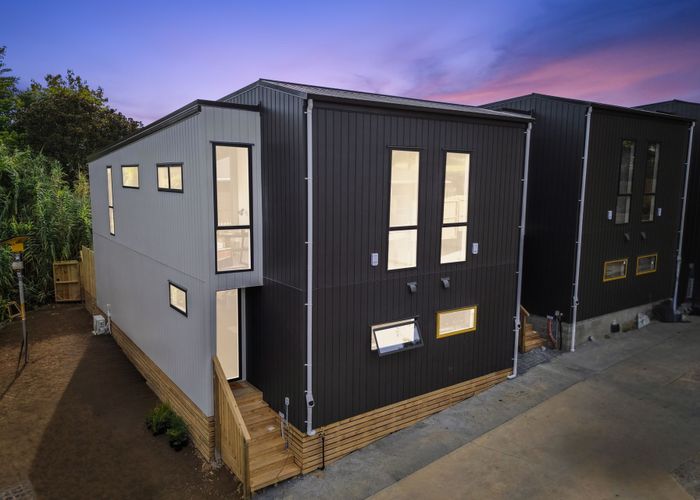  at Lot 2/14 Freyberg Place, Howick, Manukau City, Auckland