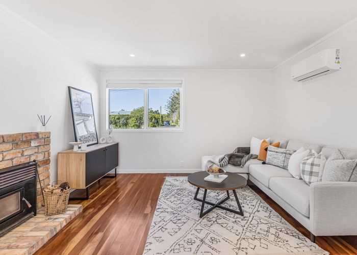  at 224 Beach Haven Road, Beach Haven, North Shore City, Auckland