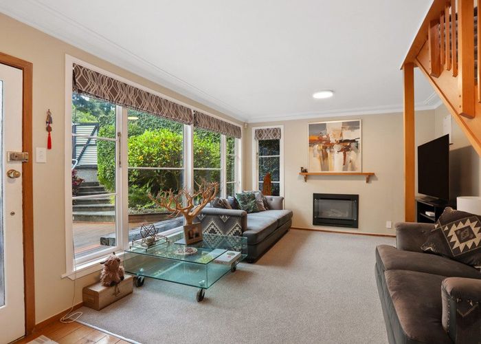  at 40 Huia Road, Titirangi, Waitakere City, Auckland