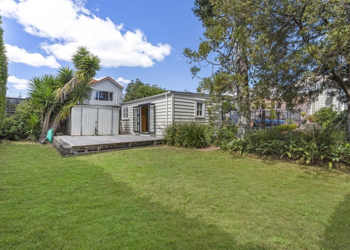  at 4/9 Lillington Road, Remuera, Auckland City, Auckland