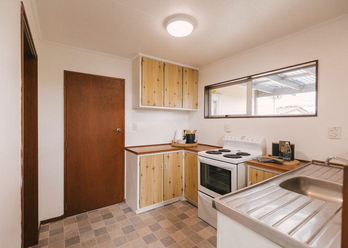  at 1 Willowstream Grove, Cloverlea, Palmerston North, Manawatu / Whanganui