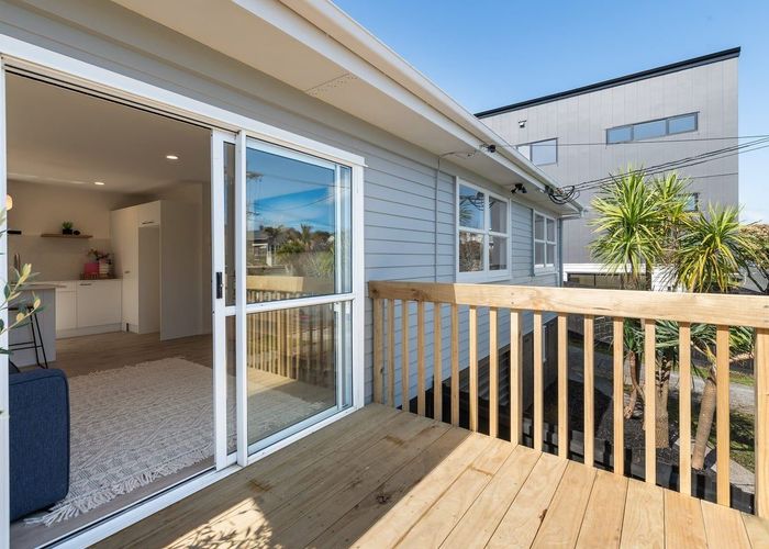  at 6 Kingsway Avenue, Sandringham, Auckland City, Auckland
