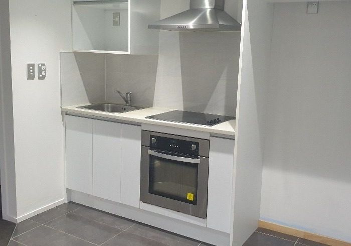  at 2/35 Strid Road, Te Atatu South, Waitakere City, Auckland