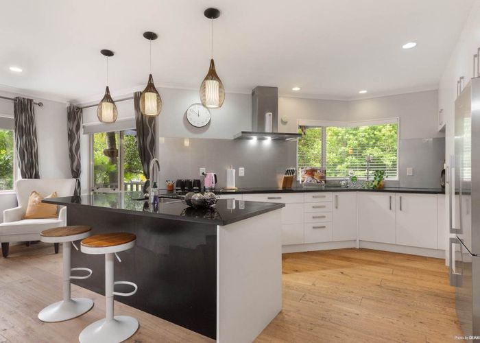  at 20 Kate Sheppard Avenue, Torbay, North Shore City, Auckland