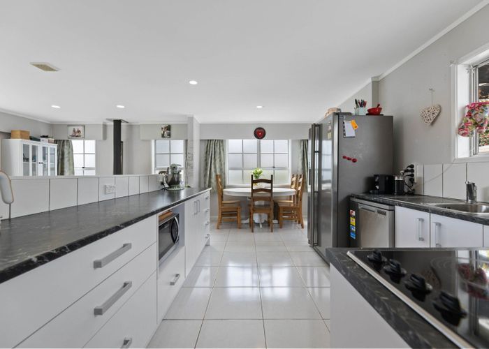  at 48 Richmond Avenue, Richmond Heights, Taupo