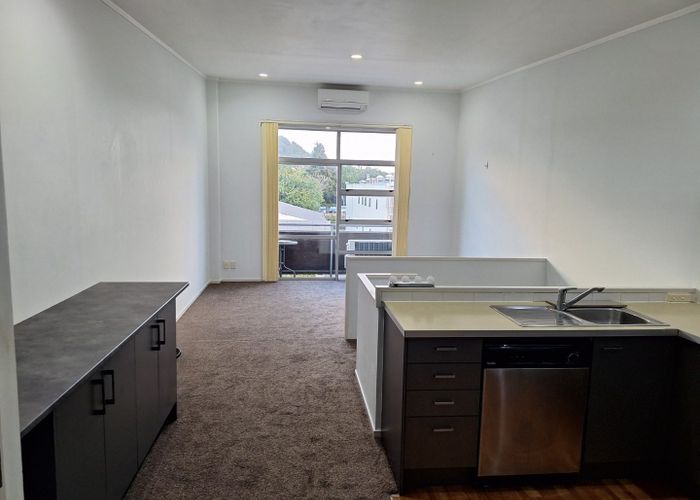  at 14/6 Porters Avenue, Mount Eden, Auckland City, Auckland