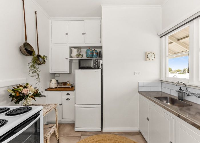  at 541E Marine Parade, Napier South, Napier