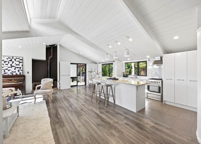  at 41 Bushlands Park Drive, Albany, North Shore City, Auckland