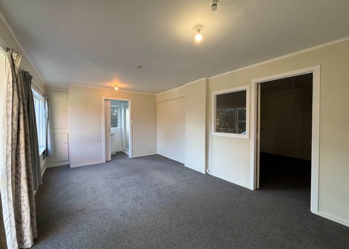  at 3 Lancelot Road, Orewa, Rodney, Auckland