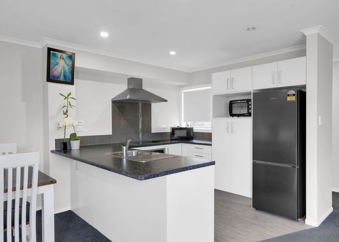  at 4/52 Cook Street, Hamilton East, Hamilton, Waikato