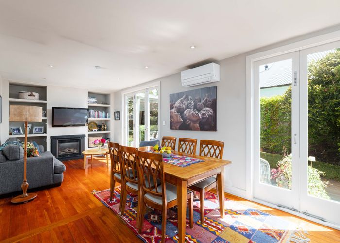  at 10 Stratford Street, Merivale, Christchurch