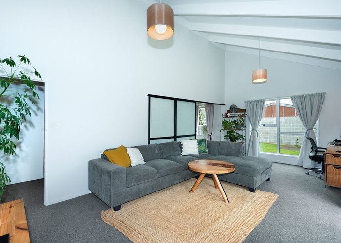  at 4 Takapu Place, Bromley, Christchurch