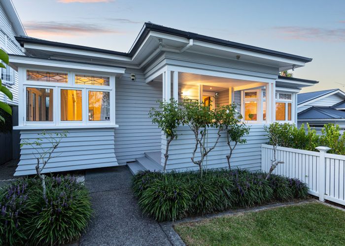  at 44 Chester Avenue, Westmere, Auckland
