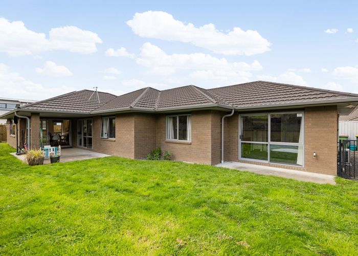  at 48 Sylvester Crescent, Flagstaff, Hamilton, Waikato