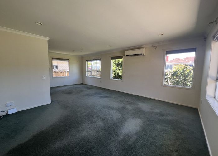  at 11 Grange Road, Papatoetoe, Auckland